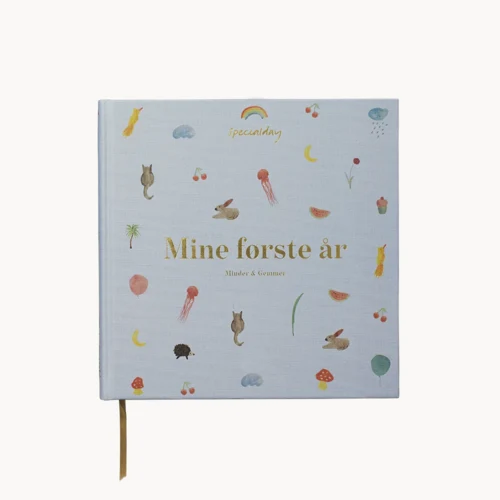 Barnets bog - mine første år - blå