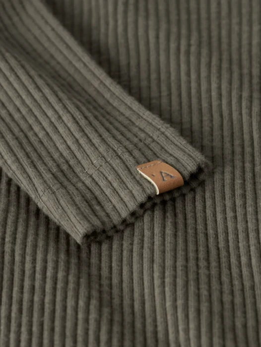 NBMRAJO MAL LS SLIM BODY LIL