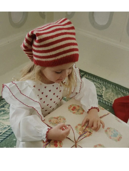 Nissehue strik m. striber